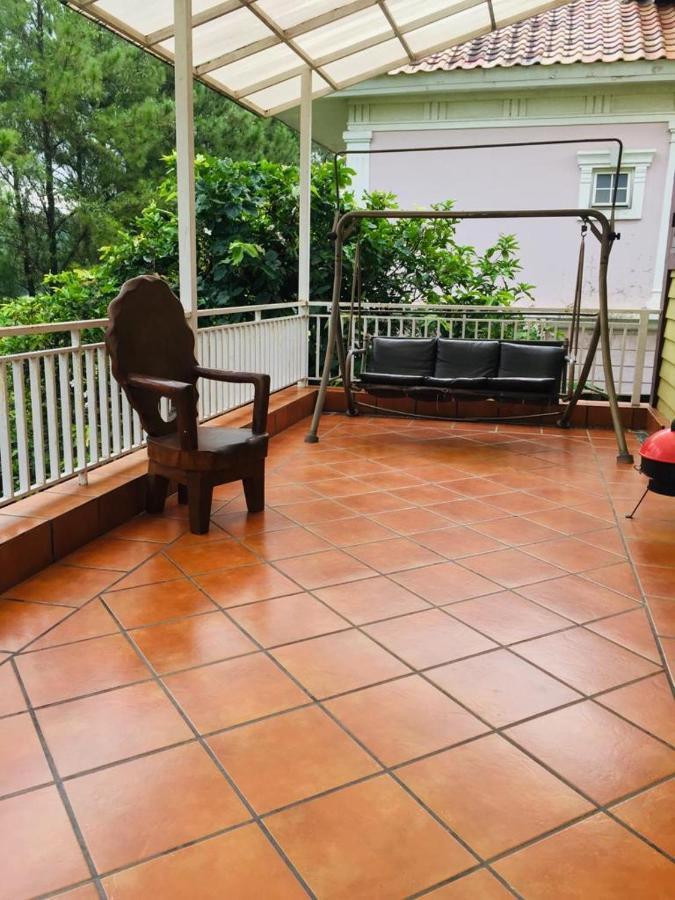 Villa Gathering Yuni Syahla Citaringgul Exterior photo